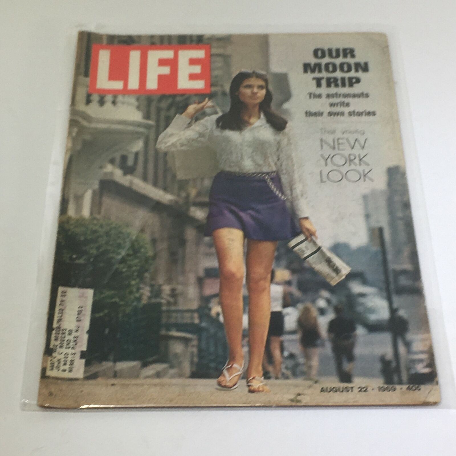 VTG Life Magazine: August 22 1969 - New York Look/Astronauts, Our Moon Trip