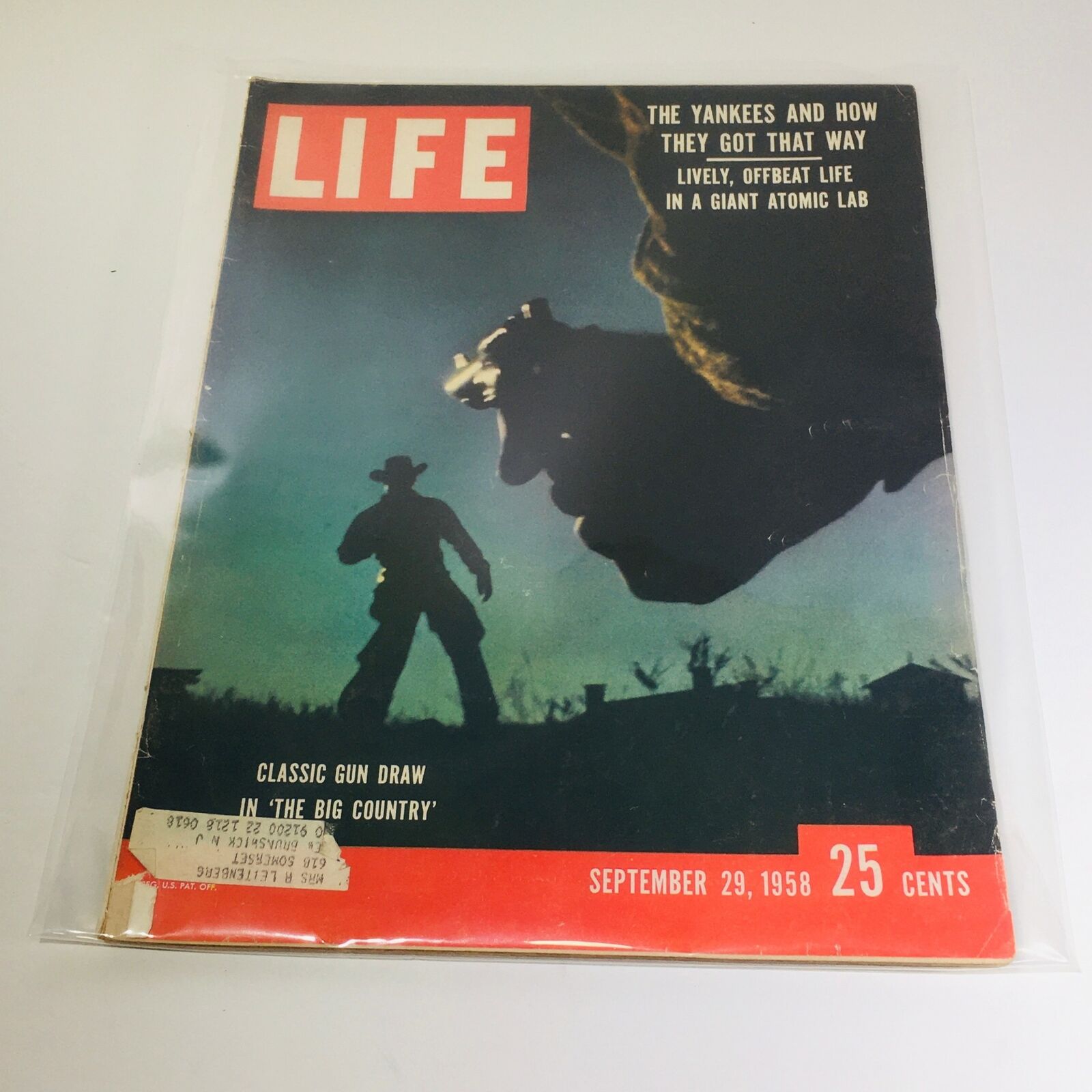 VTG Life Magazine: Sept 29 1958 - Classic Gun Draw/The Yankees/Giant Atomic Lab