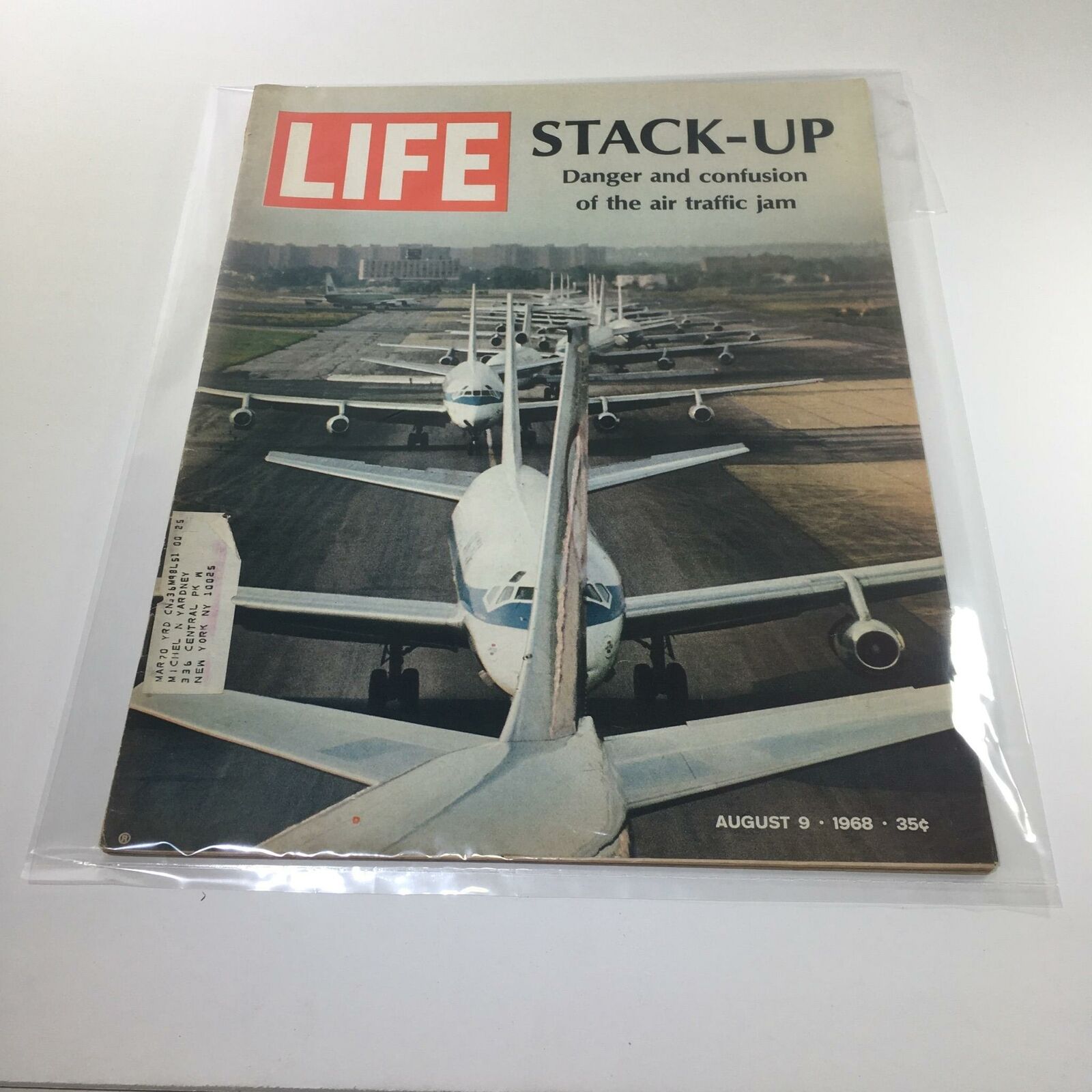 VTG Life Magazine: August 9 1968 - Stack-Up Danger and Confusion