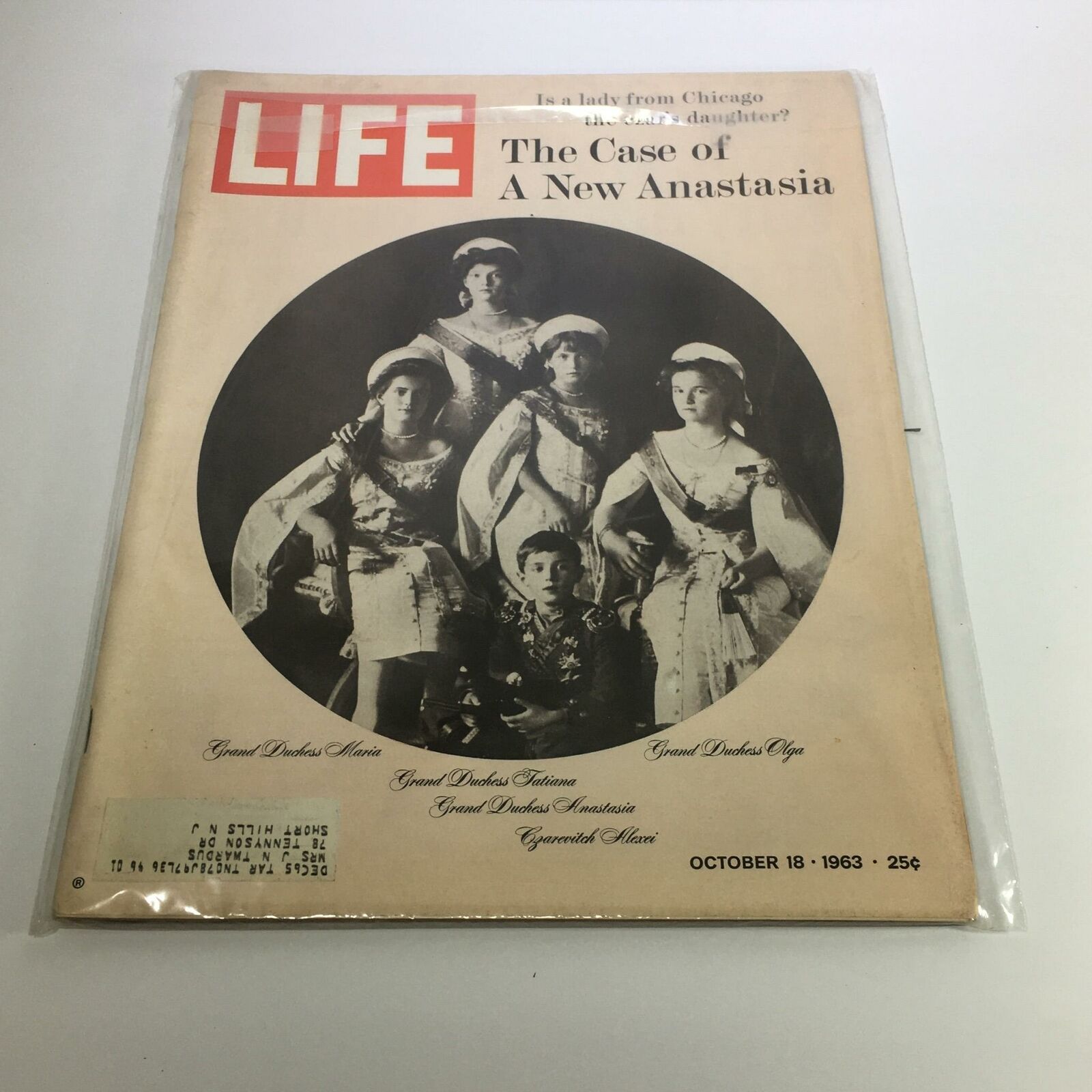Cover of Life Magazine from October 18, 1963, featuring 'The Case of A New Anastasia Lady from Chicago'. The cover shows a circular black and white photograph of Grand Duchesses with the magazine's title prominently displayed at the top.