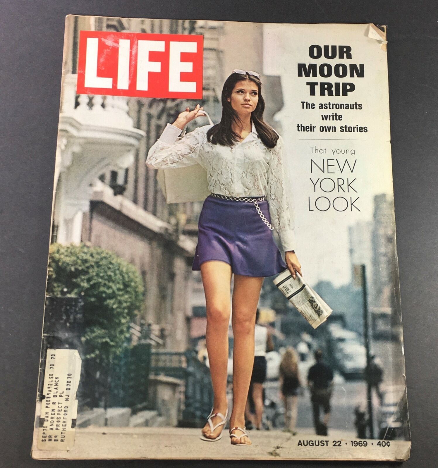 VTG Life Magazine August 22 1969 - The Astronauts Write About Their Moon Trip