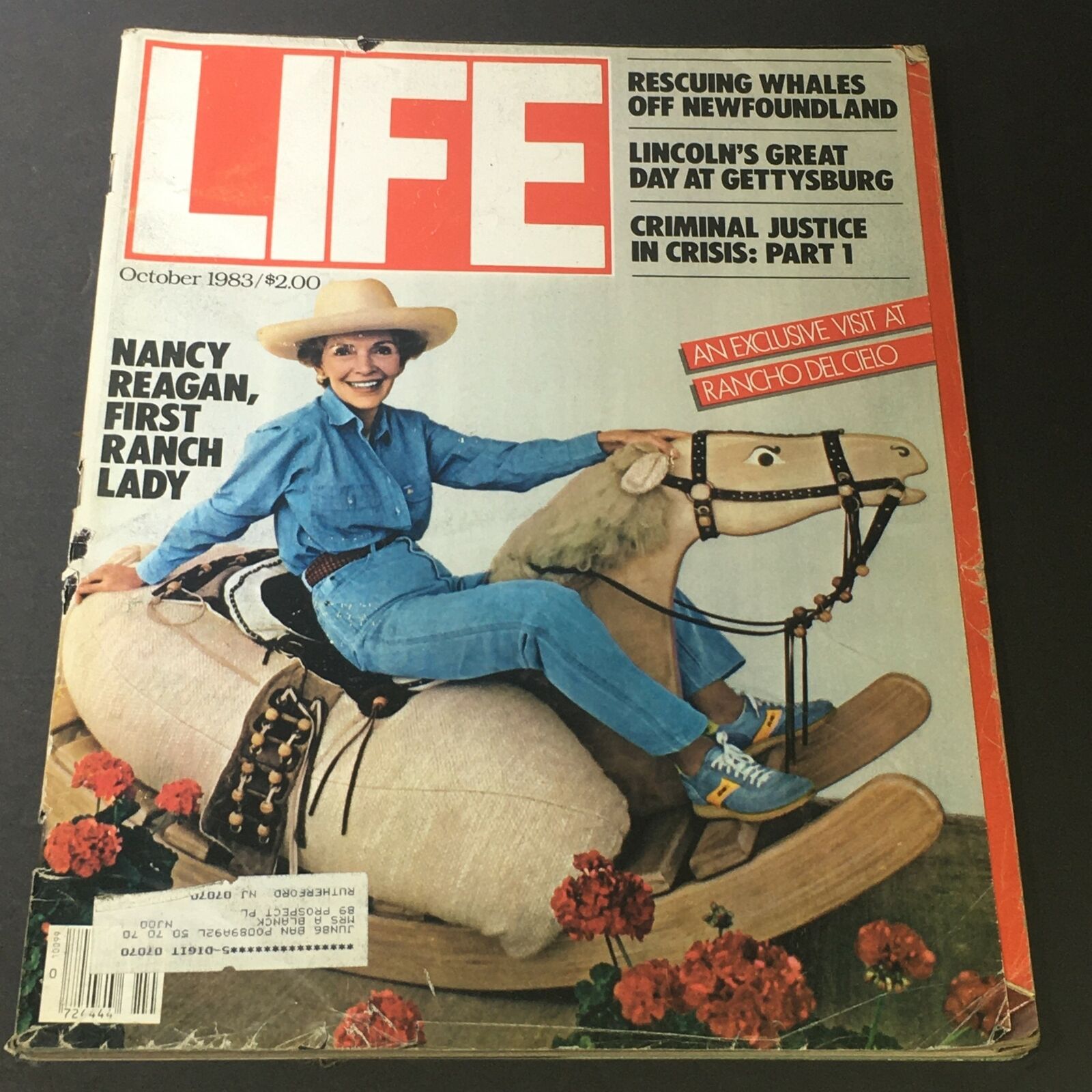 VTG Life Magazine October 1983 - Nancy Reagan Ranch Lady at Rancho del Cielo