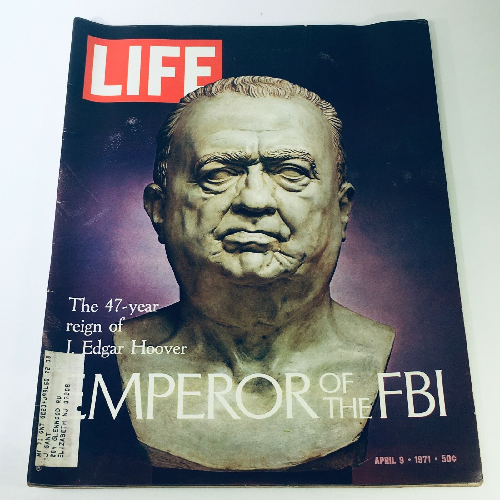 VTG Life Magazine April 9 1971 - Reign of J. Edgar Hoover FBI Emperor