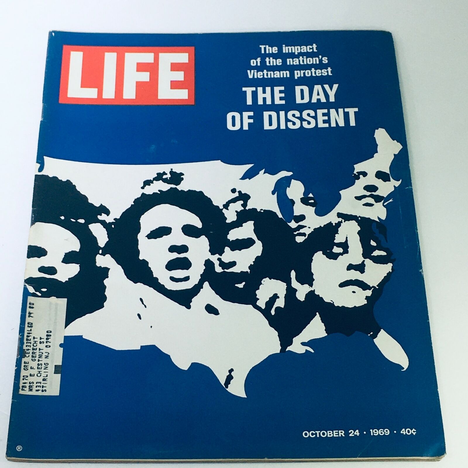 VTG Life Magazine October 24 1969 - Nation's Vietnam Protest The Day of Dissent