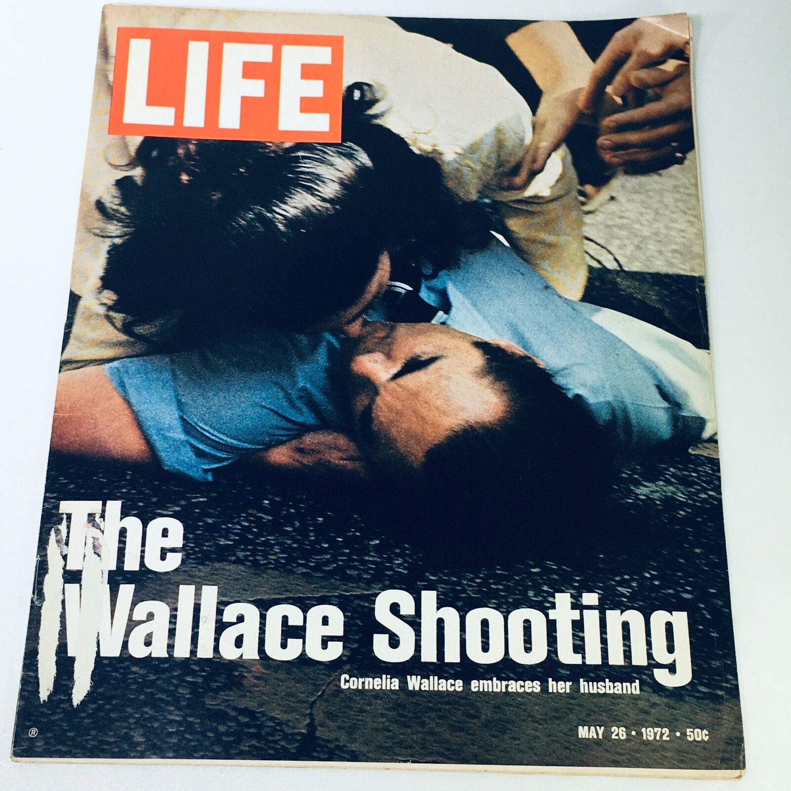 VTG Life Magazine May 26 1972 - The George Wallace Shooting / Cornelia Wallace