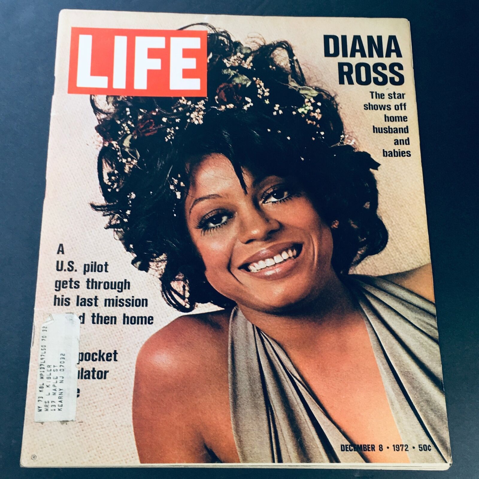 VTG Life Magazine December 8 1972 - Dianna Ross The Star Shows Off Home