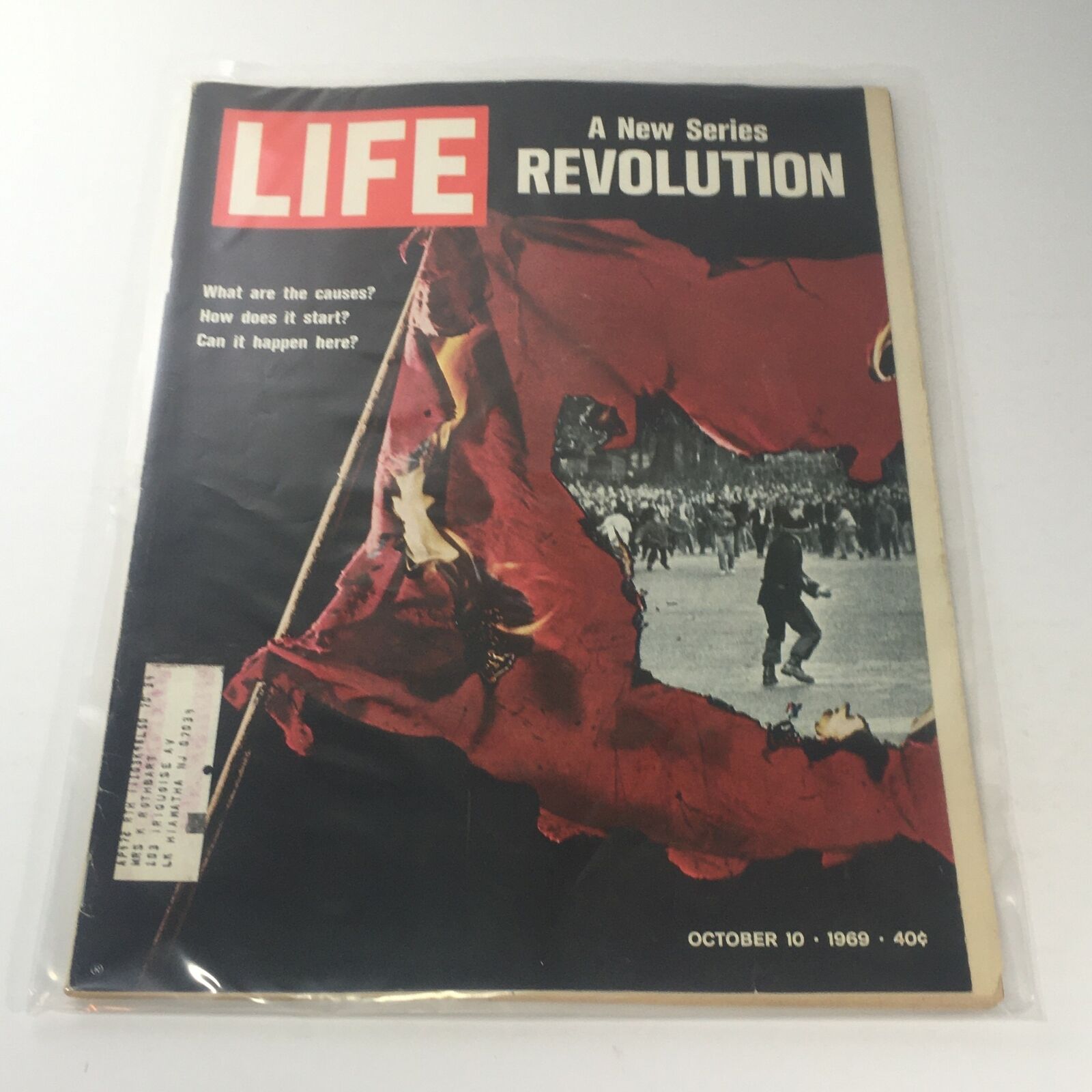 VTG Life Magazine: October 10 1969 - A New Series: Revolution/How Does It Start?