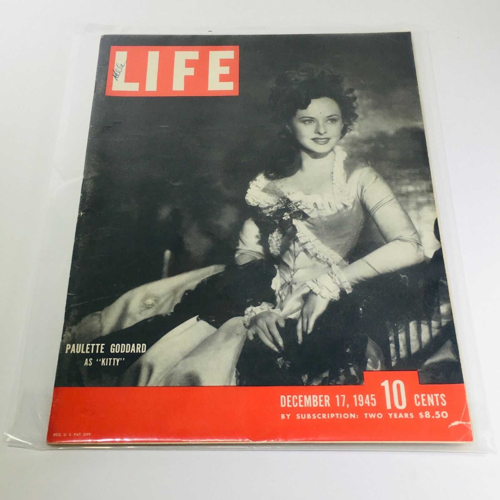 VTG Life Magazines: December 17 1945 - Paulette Goddard as "Kitty"/Albert Speer