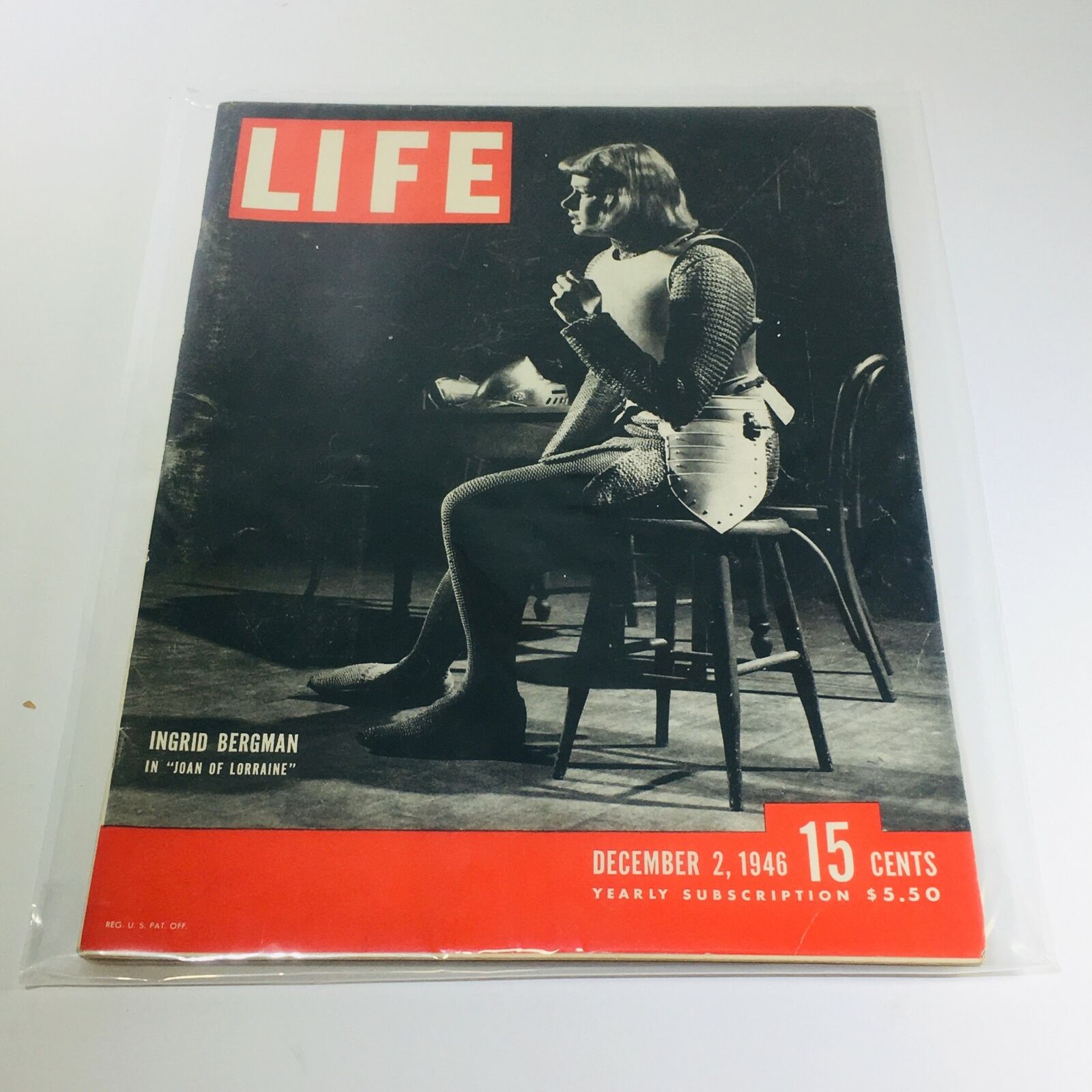 VTG Life Magazines: Dec 2 1946 - Ingrid Bergman in "Joan of Lorraine"/WartimeArt