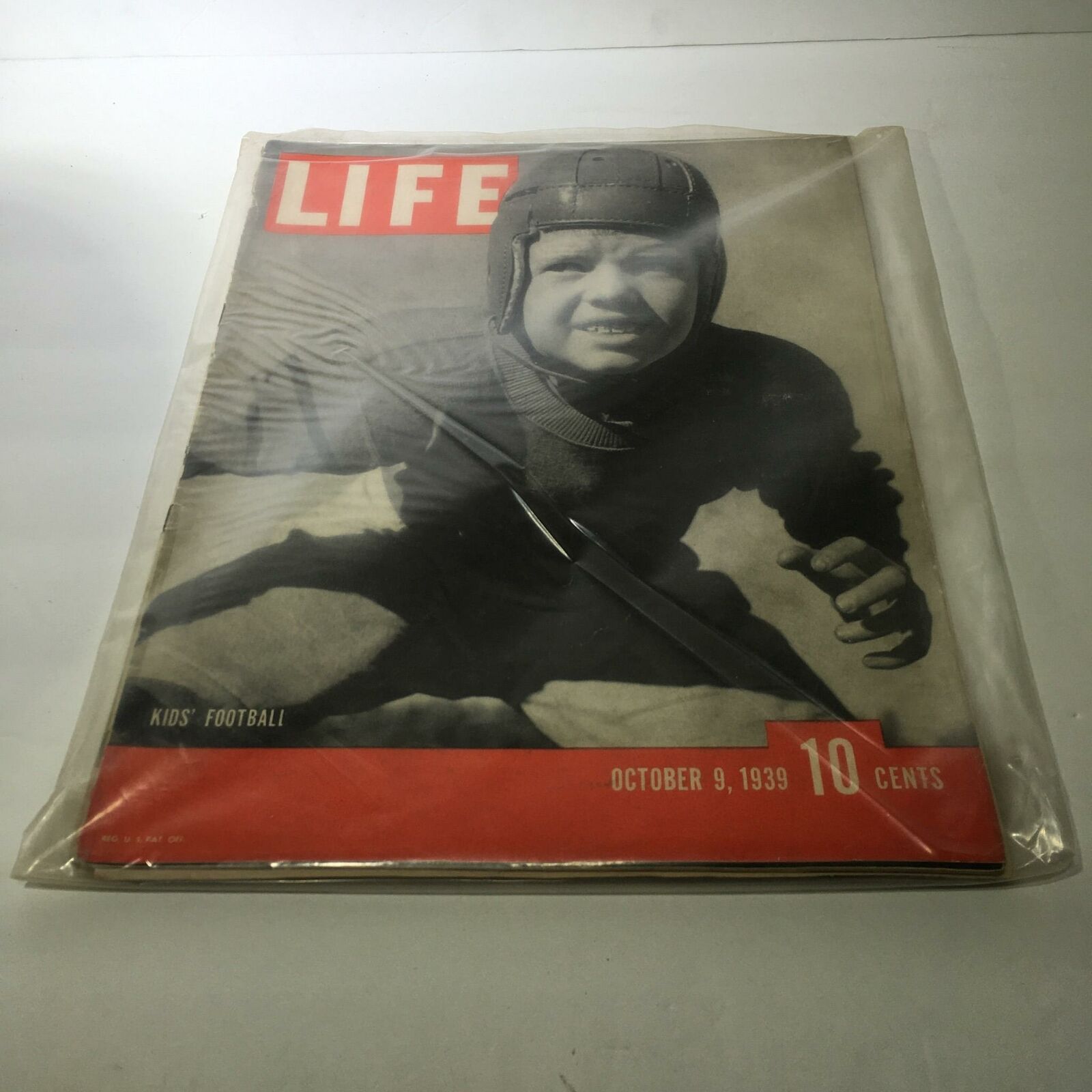 Life Magazine: October 9 1939 - Kids' Football