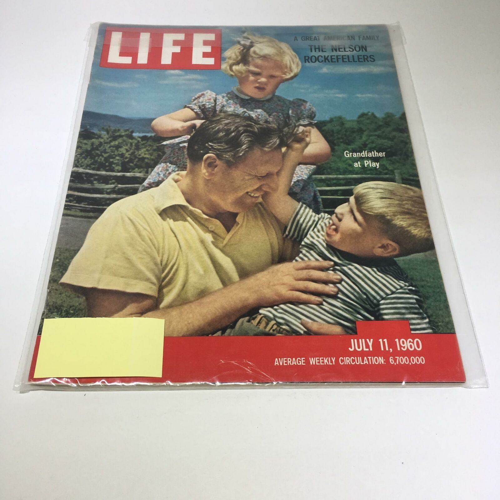 VTG Life Magazine July 11 1960 - Nelson Rockefeller, A Great American Family