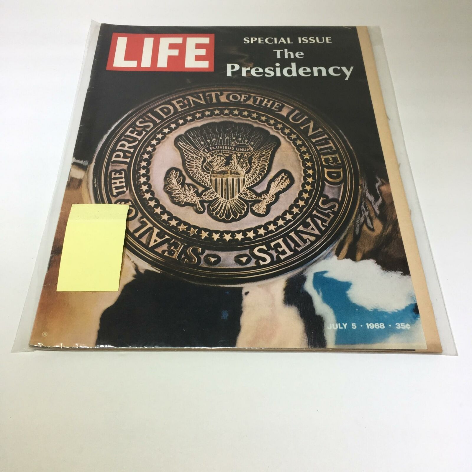 VTG Life Magazine July 5 1968 - The Presidency of the United States of America