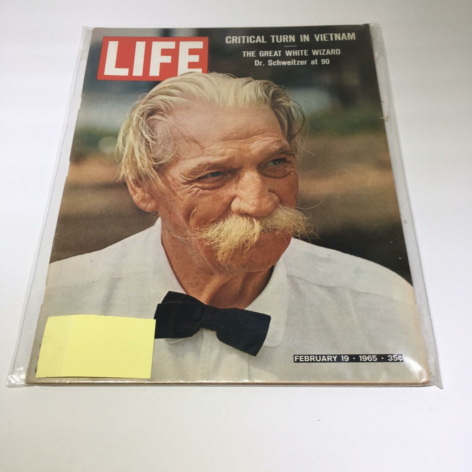 VTG Life Magazine February 19 1965 - The Great White Wizard Dr. Schweitzer At 90