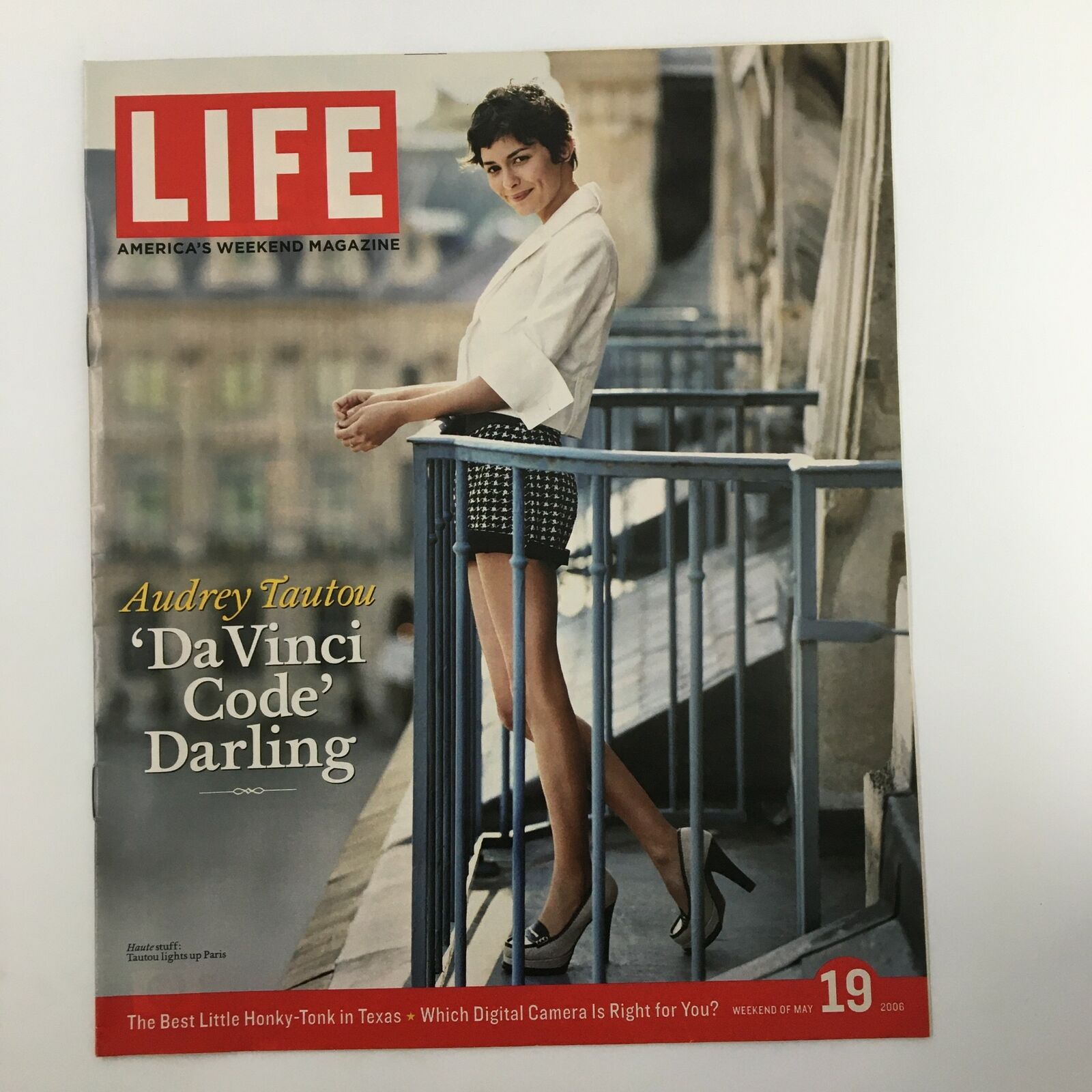 Life Magazine Newspaper Insert Andrea Tautou May 19 2006 No Label VG