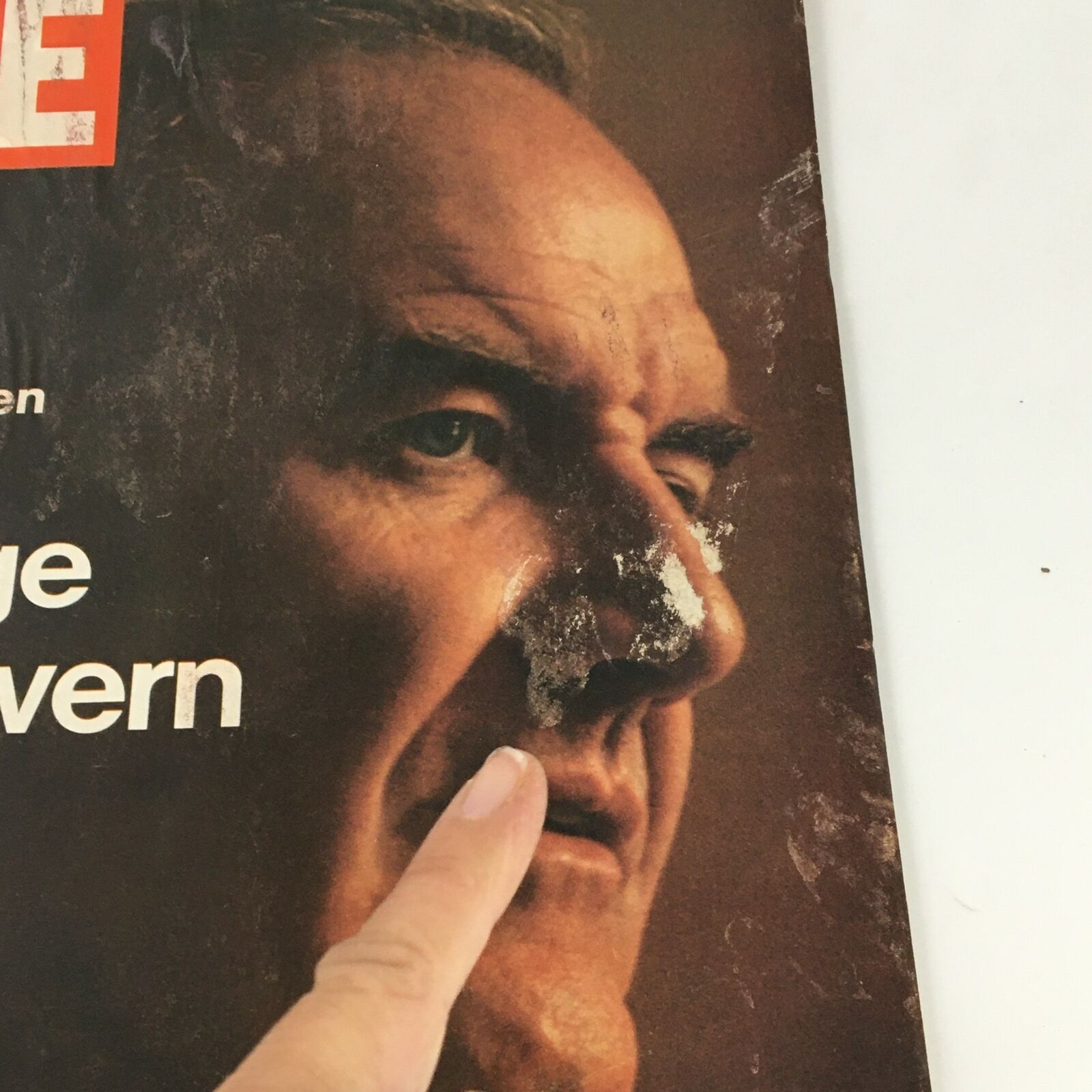 VTG Life Magazine July 7 1972 Self-Portrait of George McGovern Photo Cover