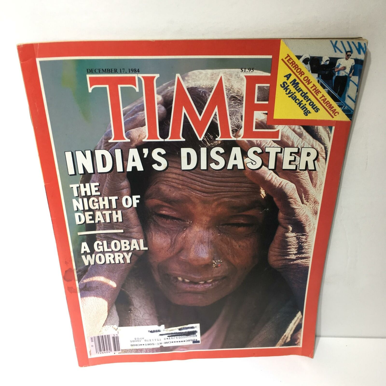 Time Magazine Dec 17 1984 India's Disaster The Night of Death A Global Worry