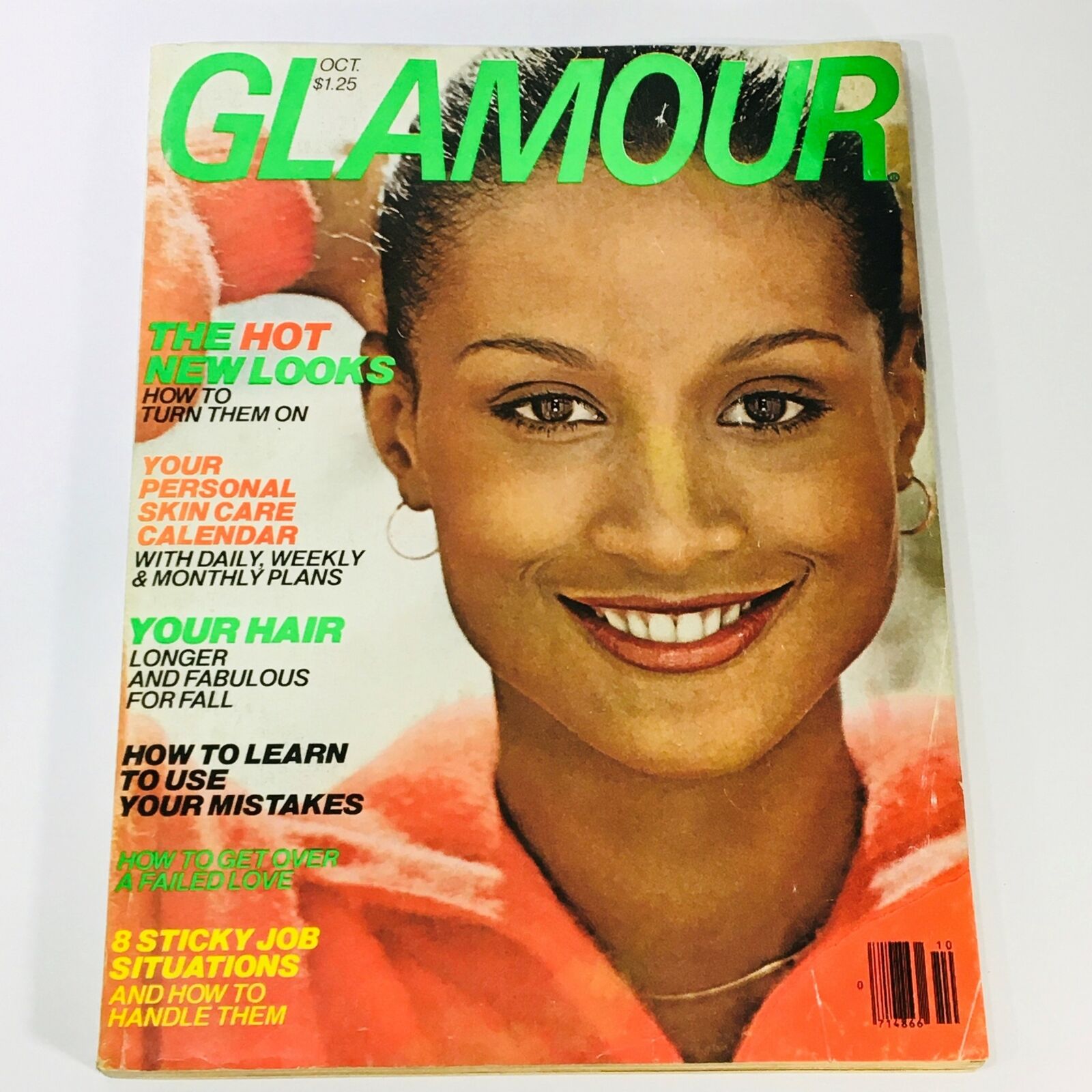 VTG Glamour Magazine October 1977 Beverly Johnson, 8 Sticky Job Situations