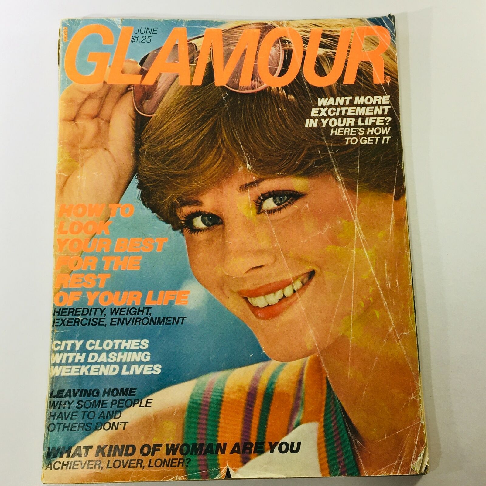 VTG Glamour Magazine June 1976 Shaun Casey Fashion Cover, Newsstand