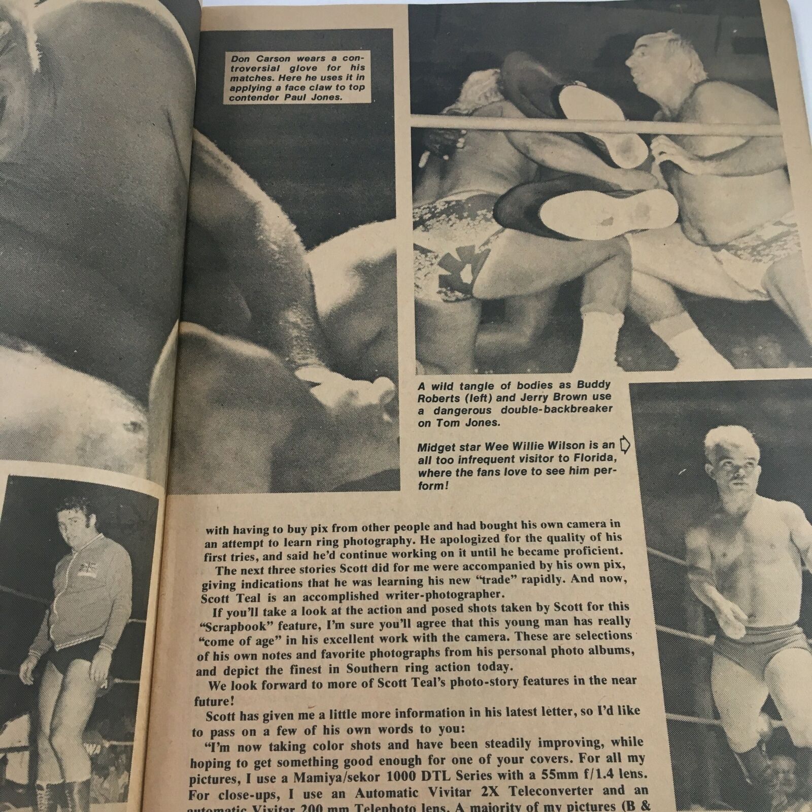 Wrestling Guide Magazine December 1974 Bobby Heenan & Luis Martinez, No Label