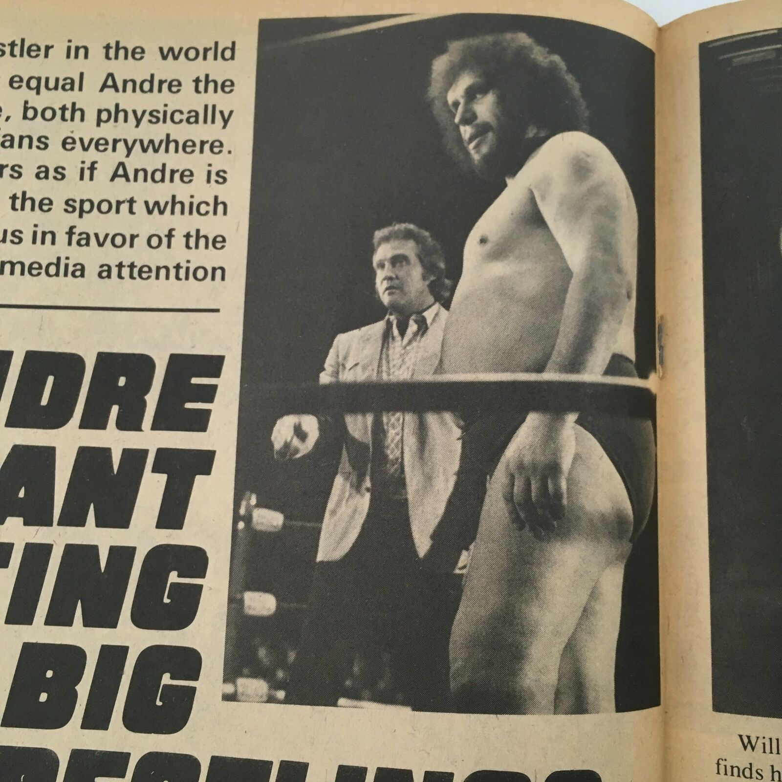 Inside Wrestling Magazine August 1982 Andre the Giant vs Mil Mascaras, No Label