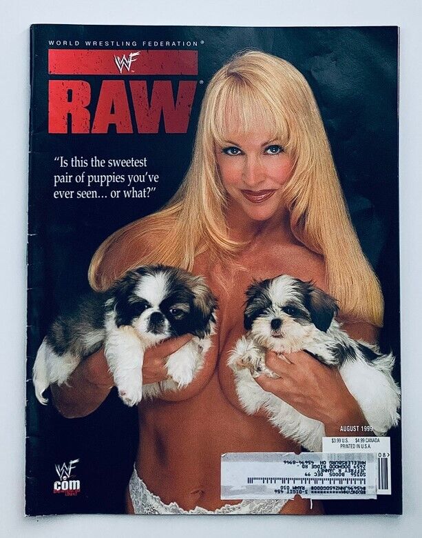 WWF Raw Wrestling Magazine August 1999 Debra Marshall and Her Puppies