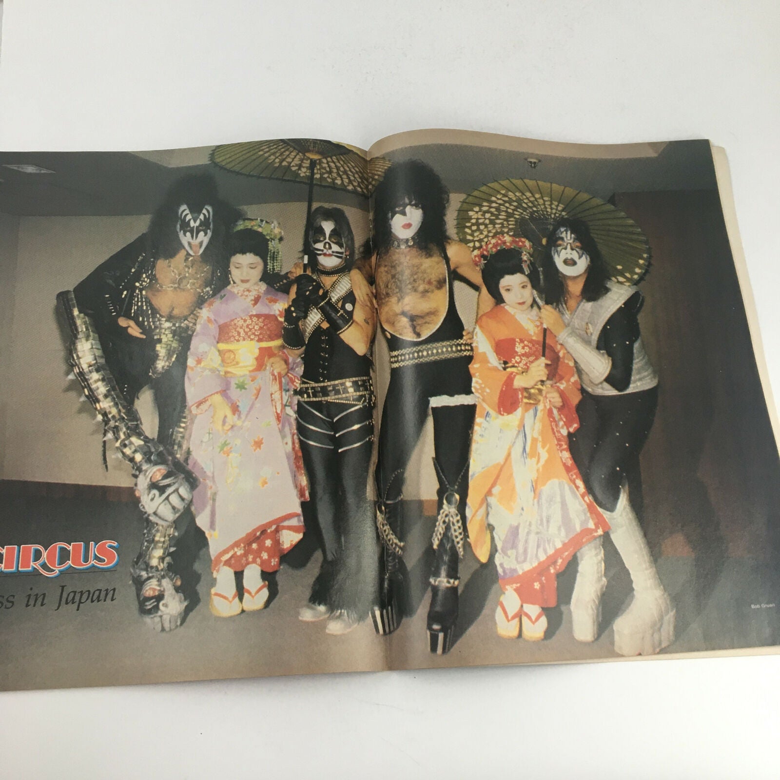 Circus Magazine June 6 1978 Carly Simon & Kiss Tour in Japan Poster No Label