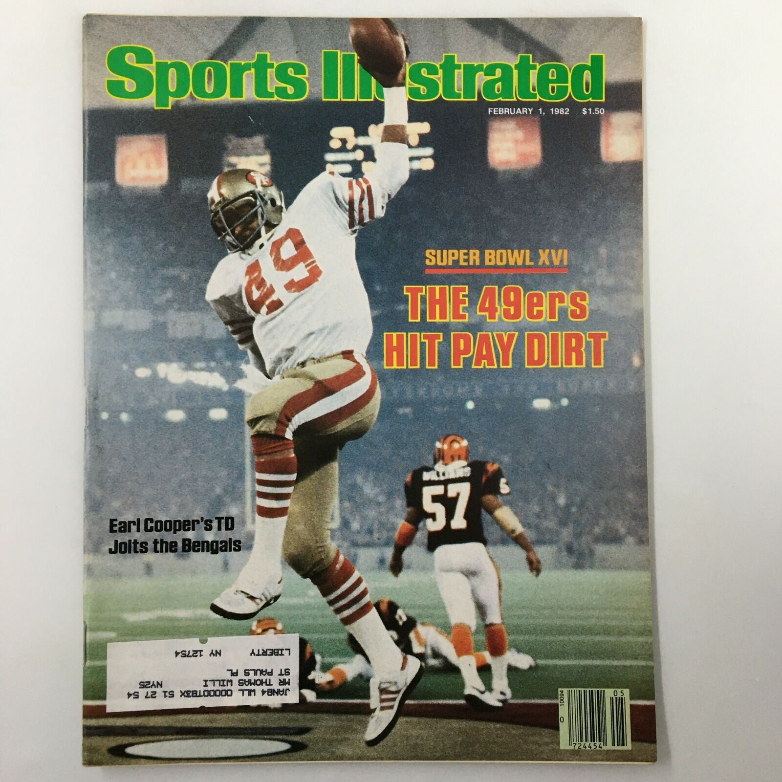 VTG Sports Illustrated Magazine February 1 1982 Earl Cooper TD Jolts the Bengals