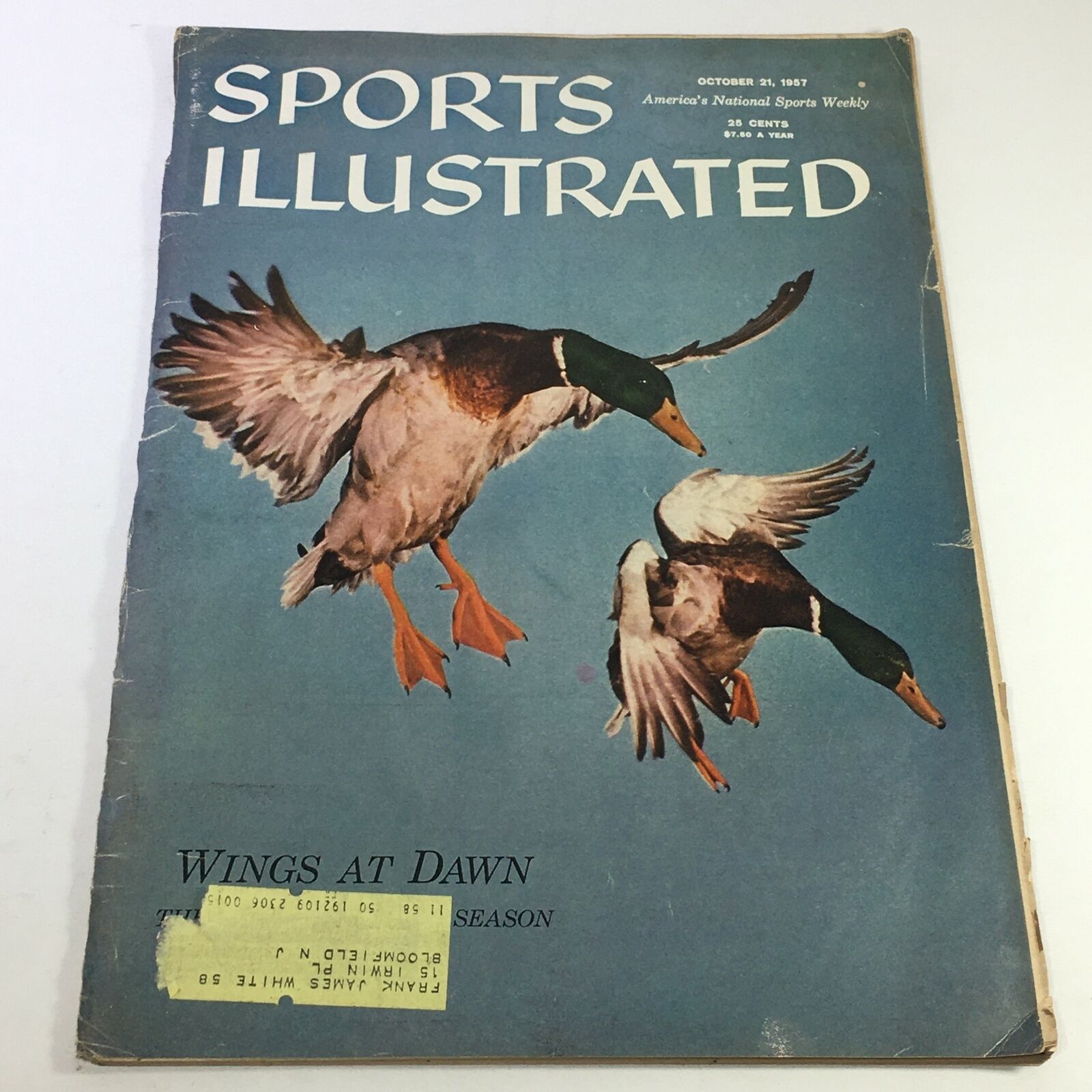 VTG Sports Illustrated Magazine October 21 1957 - Wings at Dawn