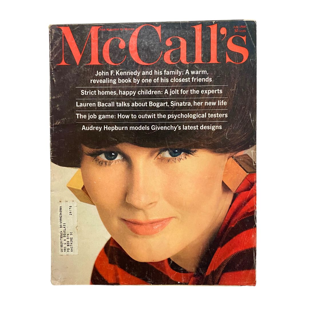 VTG McCall's Magazine July 1966 Vol 93 No. 10 Photograph of Maria Gudy