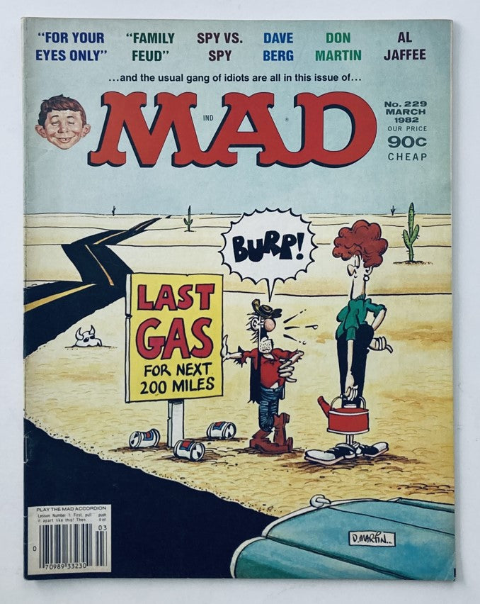 Mad Magazine March 1982 No. 229 For Your Eyes Only Alfred 6.0 FN No Label