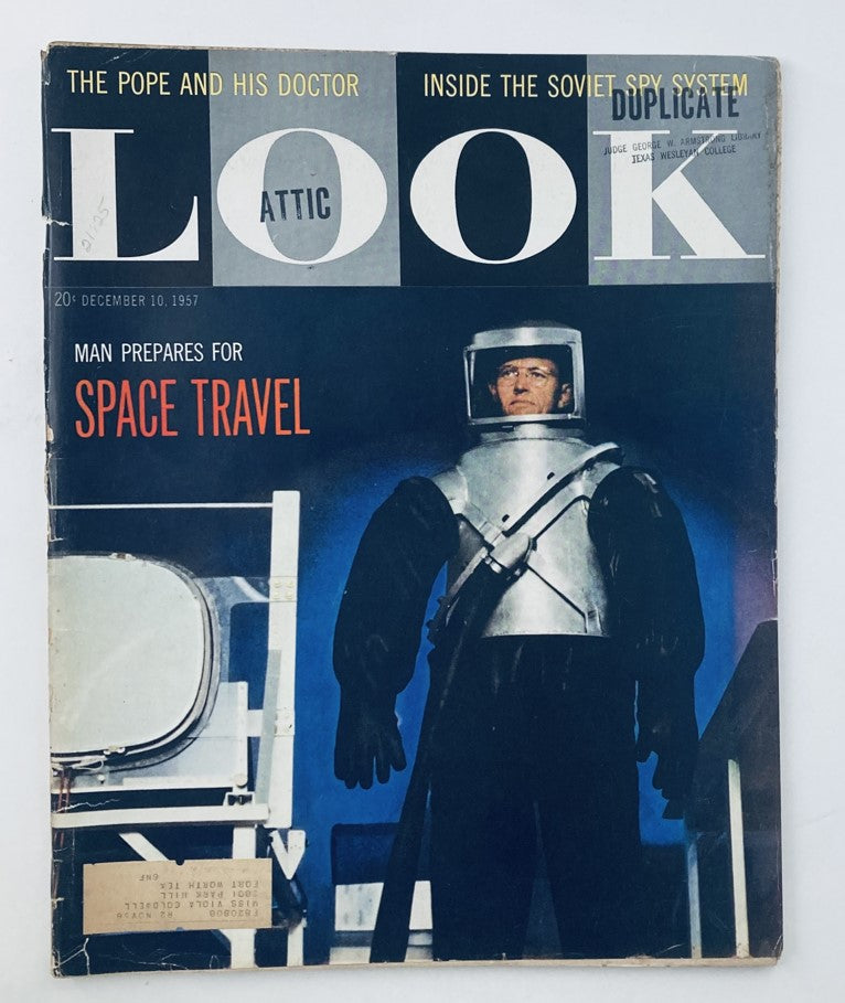 RES* Look Magazine December 10 1957 Vol 21 No. 25 Siegfried Hansen in Space Suit