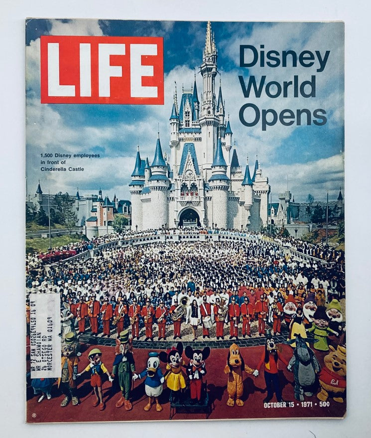 VTG Life Magazine October 15 1971 Vol 71 No. 16 Disney World Opens