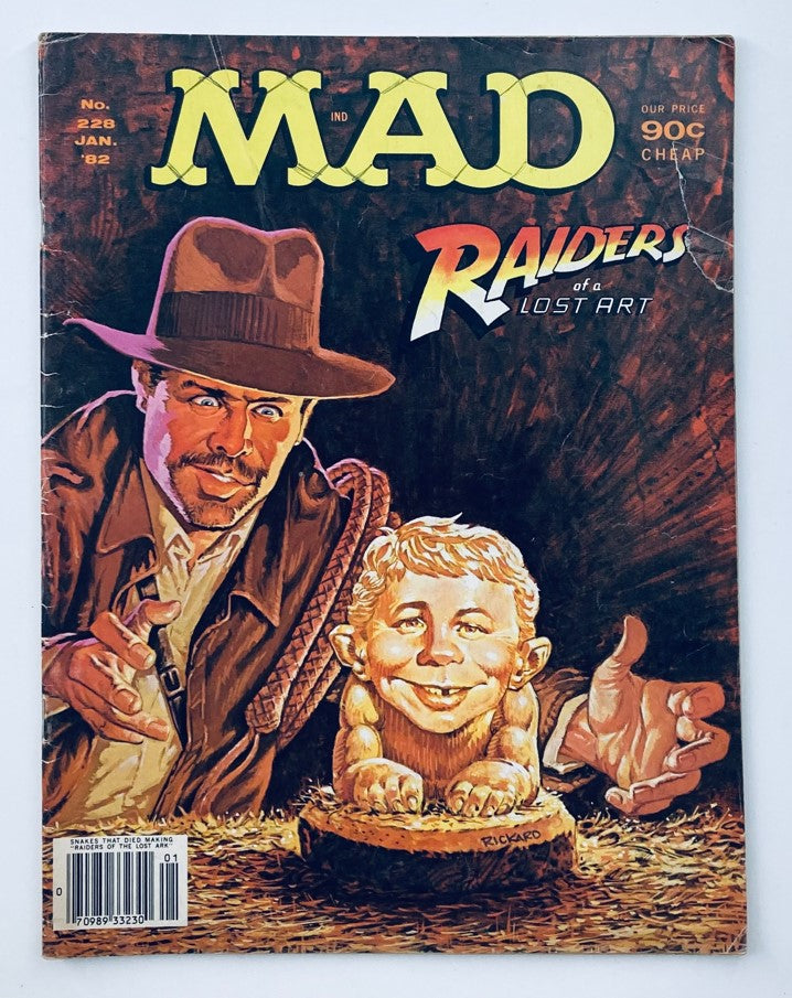 Mad Magazine January 1982 No. 228 Raiders of a Lost Art 6.0 FN Fine No Label