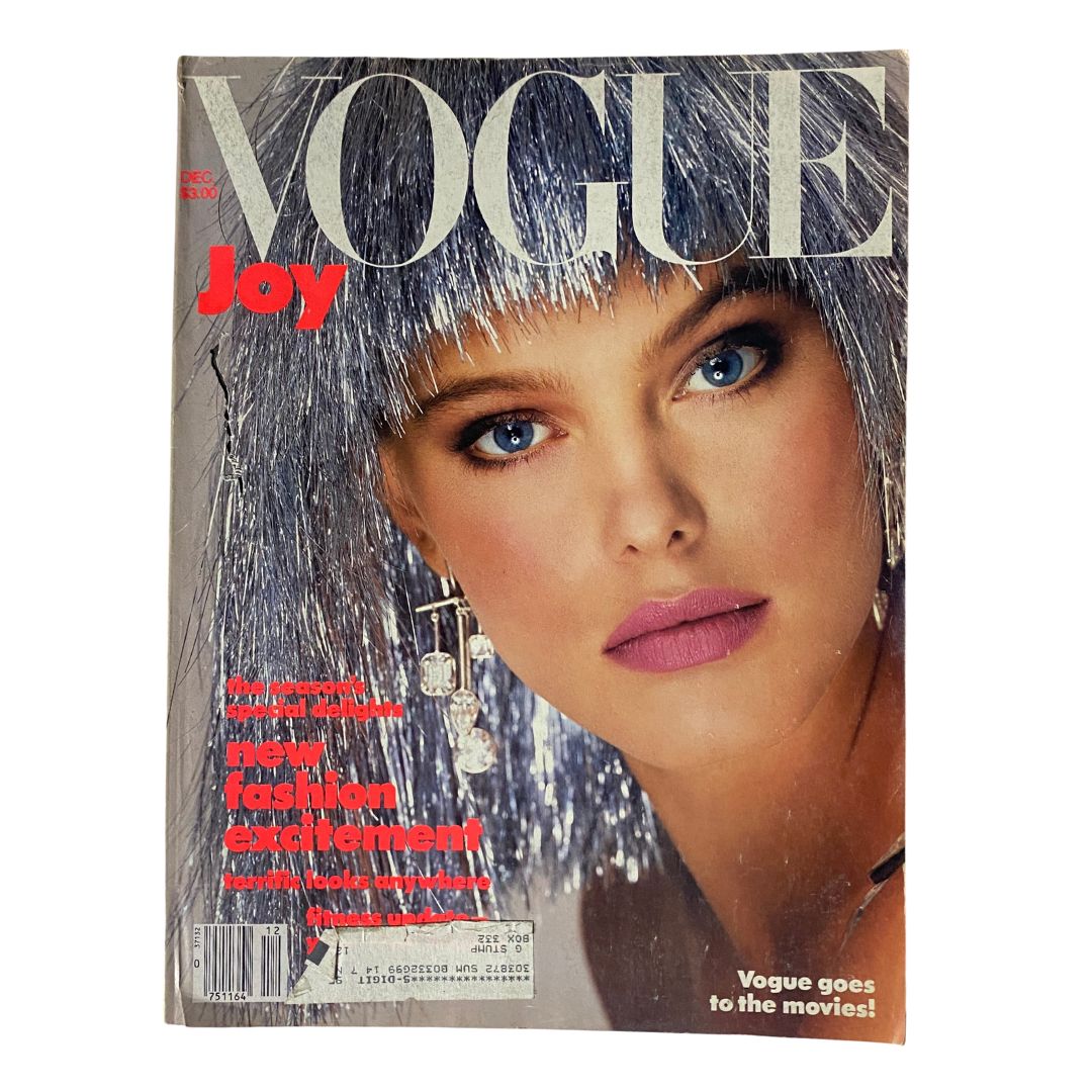 VTG Vogue Magazine December 1984 Renée Simonsen by Richard Avedon