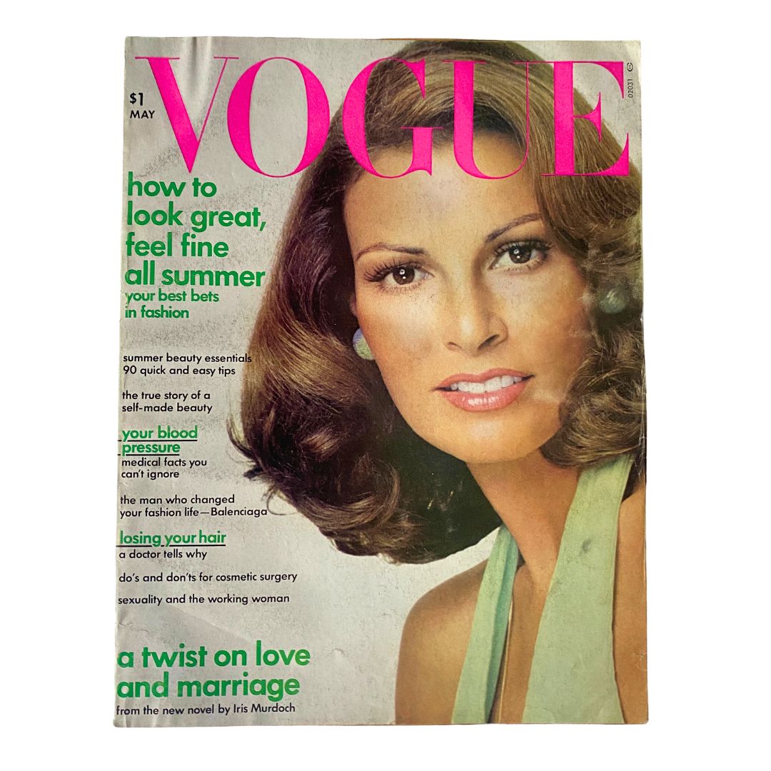 VTG Vogue Magazine May 1973 Raquel Welch by Richard Avedon No Label