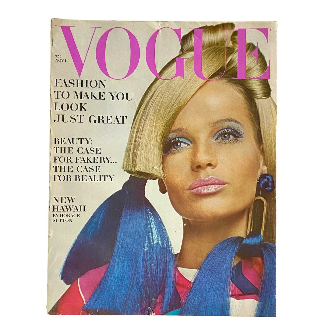 RES* VTG Vogue Magazine November 1 1966 Veruschka von Lehndorff No Label