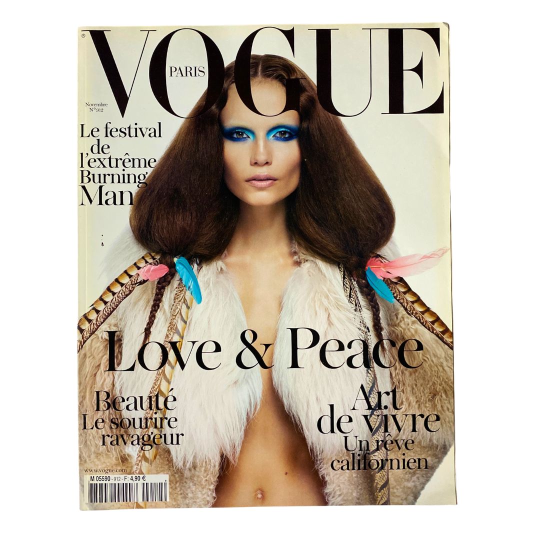 Vogue Paris Magazine November 2010 Natasha Poly Cover No Label VG