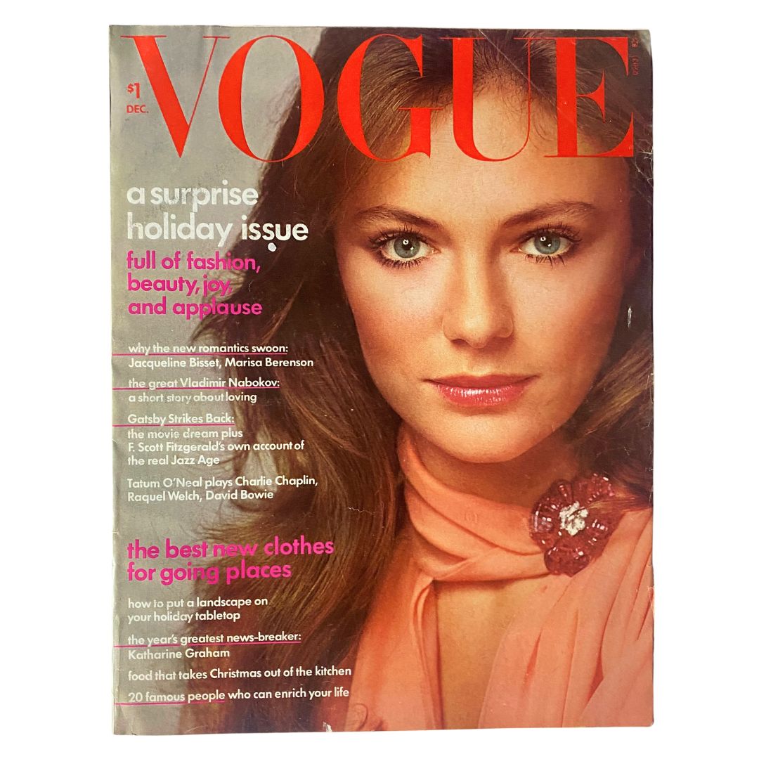 VTG Vogue Magazine December 1973 Jacqueline Bisset by Richard Avedon No Label