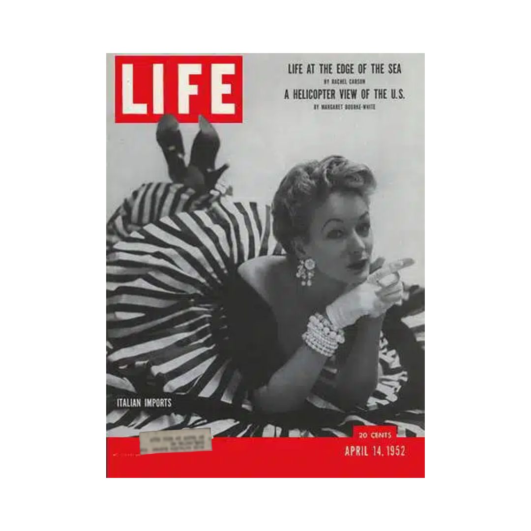 VTG Life Magazine April 14, 1952 Italian Fashion | Life at the Edge of the Sea