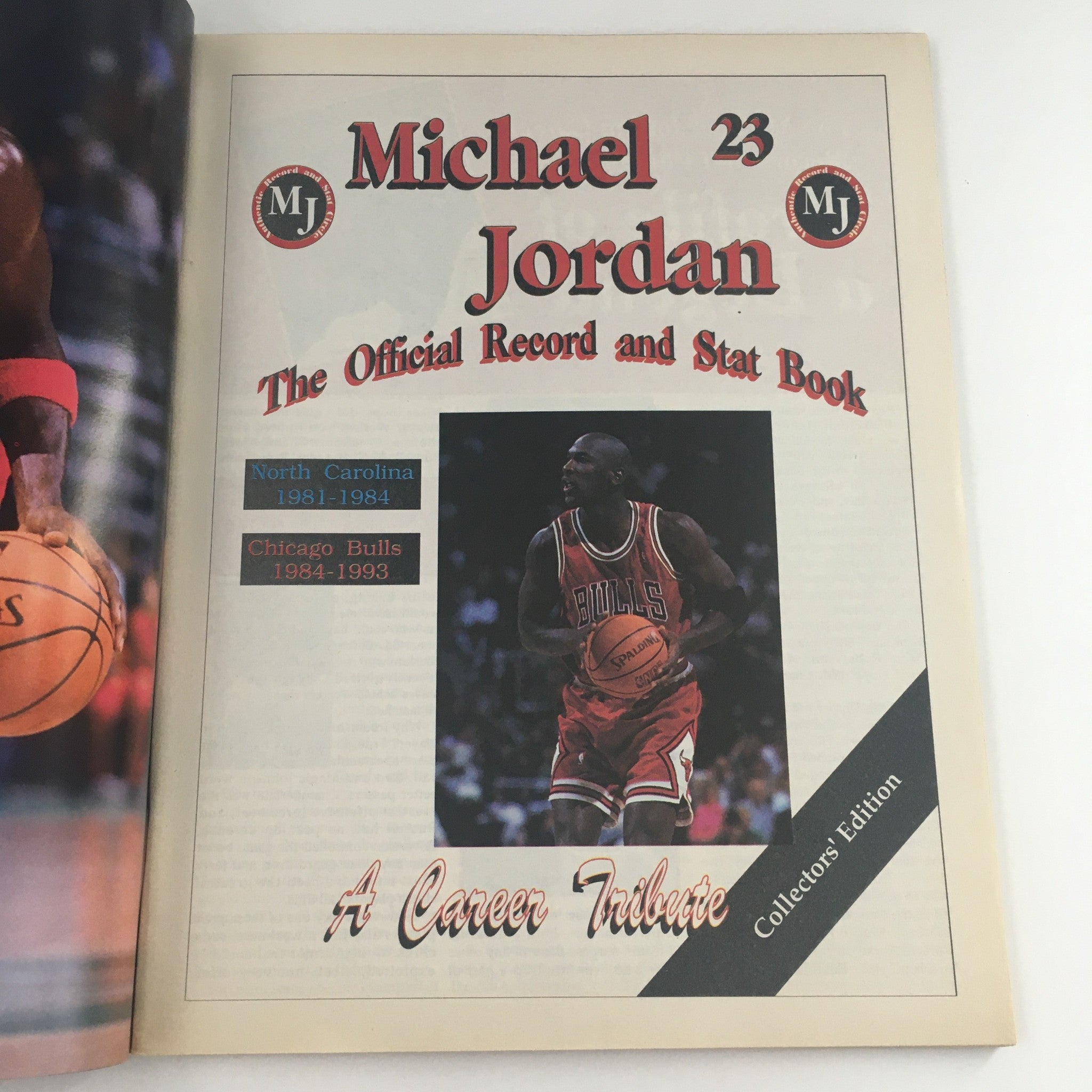 Basketball Superstars Magazine 1993 Michael Jordan A Career Tribute, No Label VG