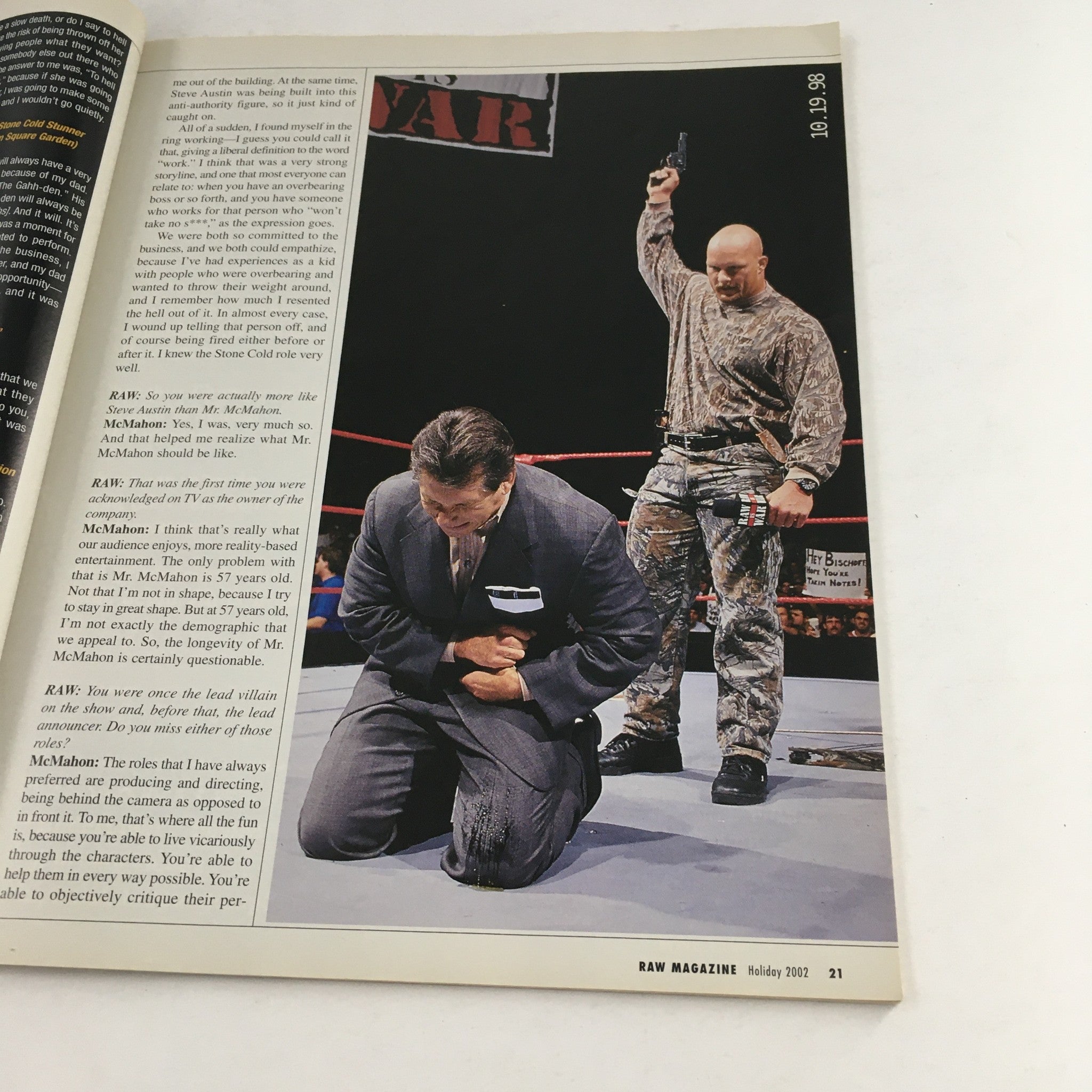 WWE Raw Magazine Holiday 2002 Vince McMahon, The Rock & Steve Austin, No Label