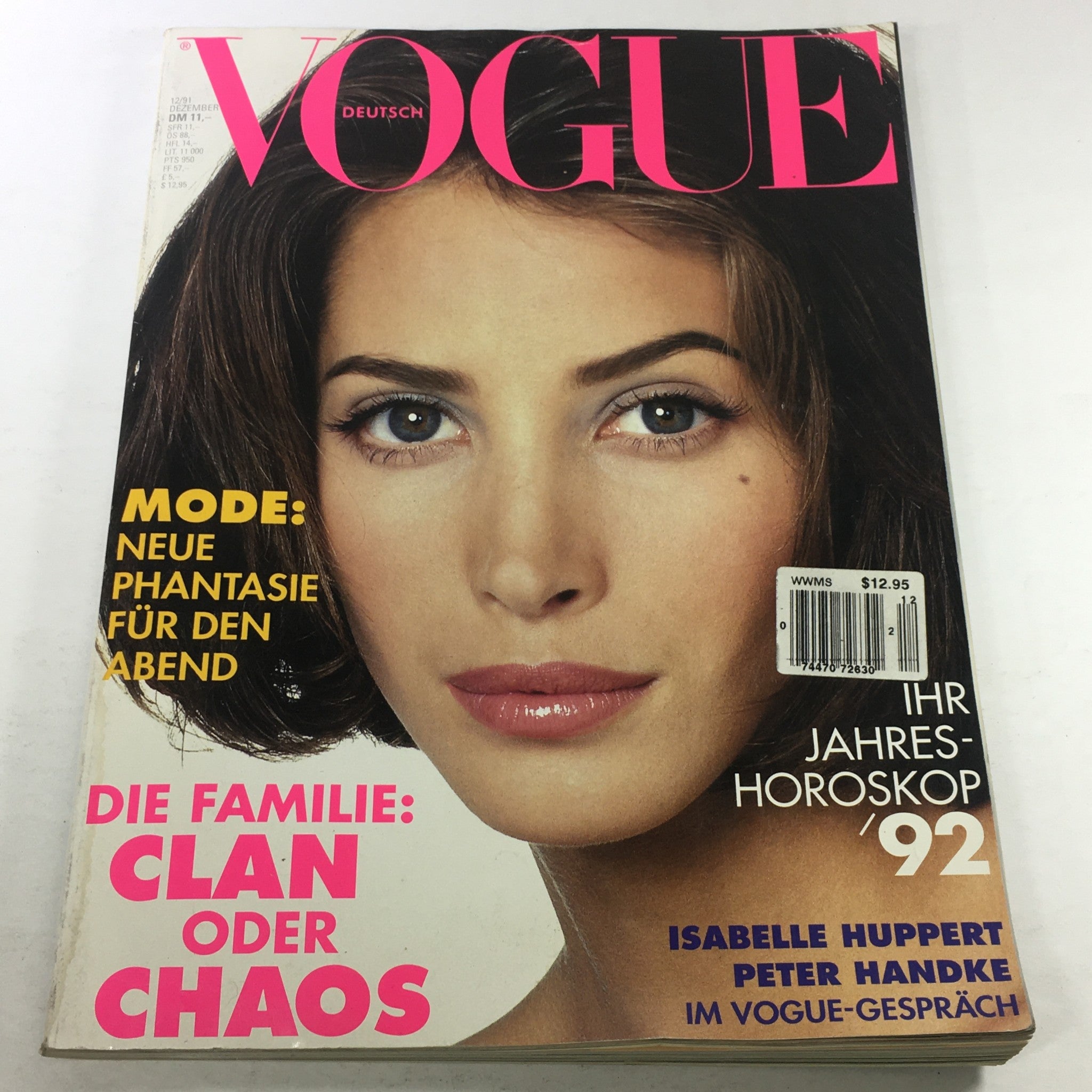 VTG Vogue Deutsch Magazine: December 1991 - Christy Turlington Cover No Label