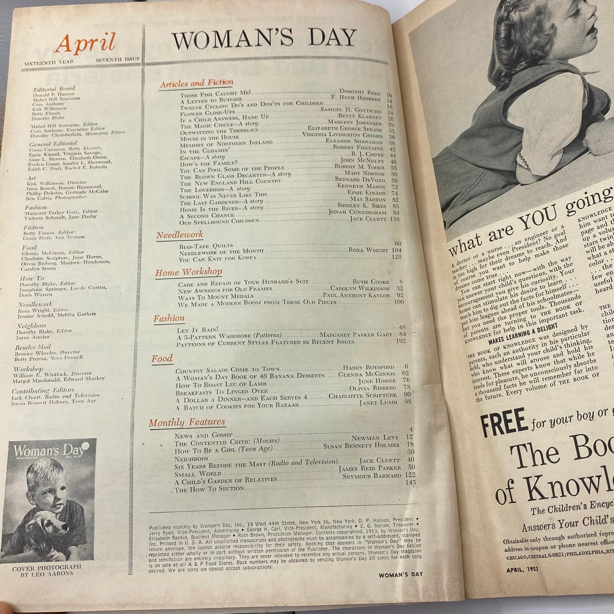 VTG Woman's Day Magazine April 1953 The Magic Circle No Label GD Interior