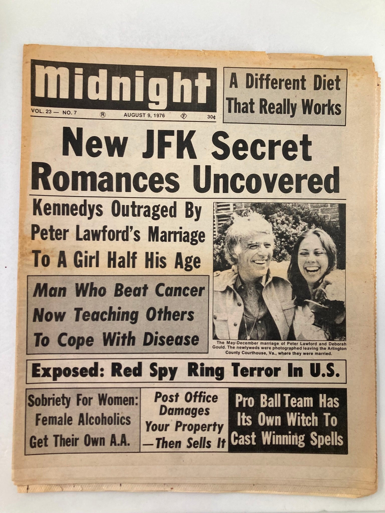 Midnight Tabloid August 9 1976 Vol 23 #7 Peter Lawford and Deborah Gould