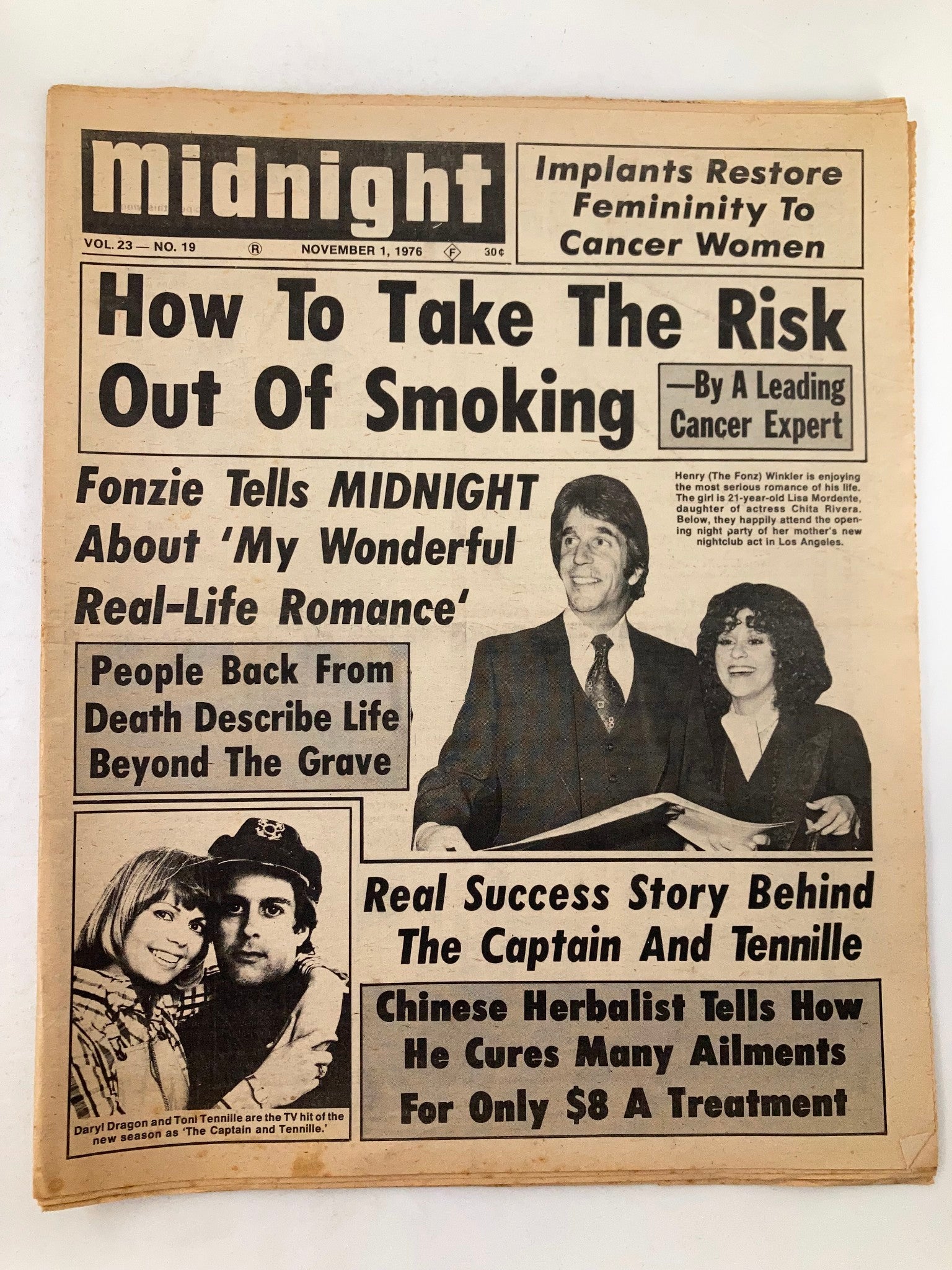 Midnight Tabloid November 1 1976 Vol 23 #19 Henry Winkler and Lisa Mordente