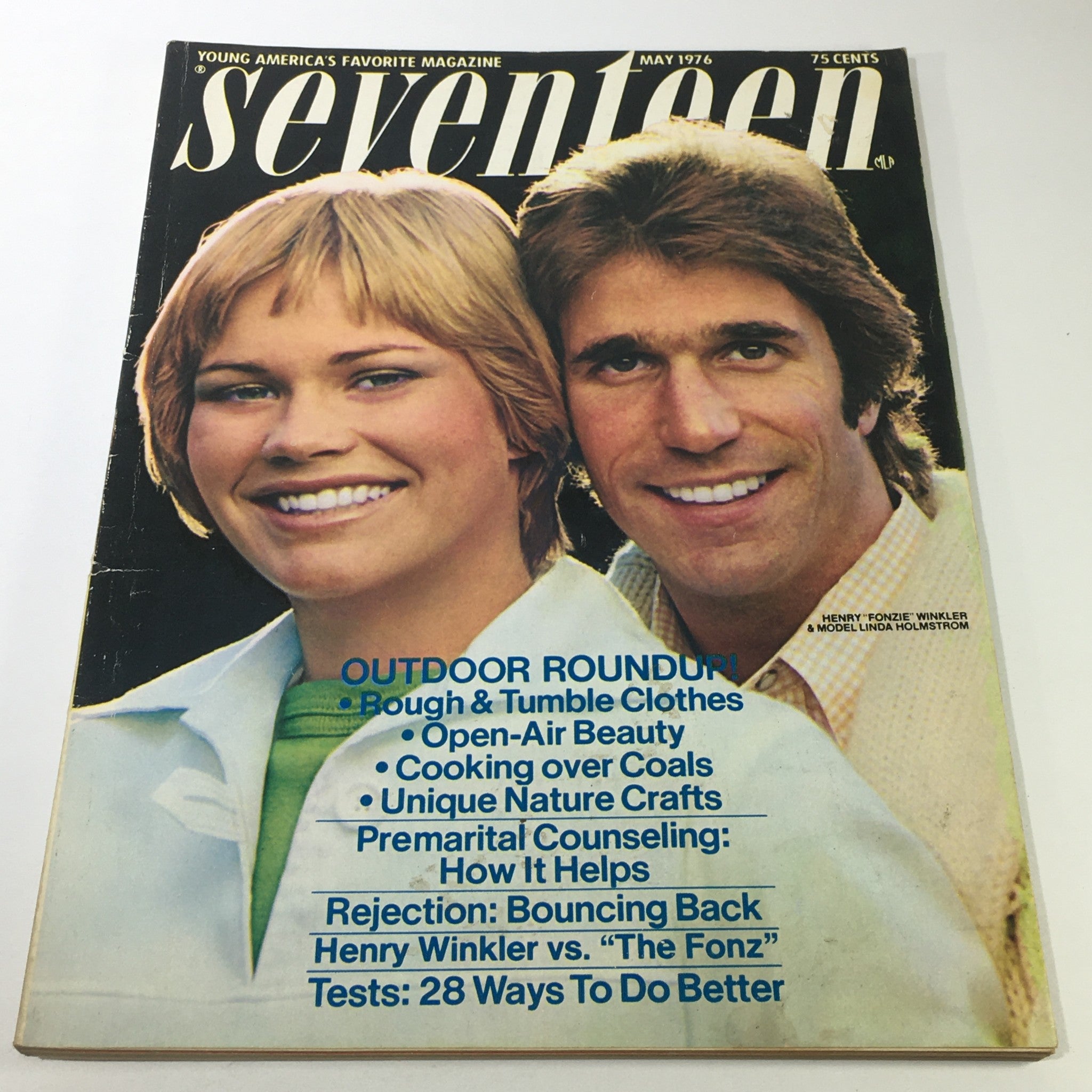 VTG Seventeen Magazine: May 1976 - Henry "Fonzie" Winkler & Linda Holmstrong