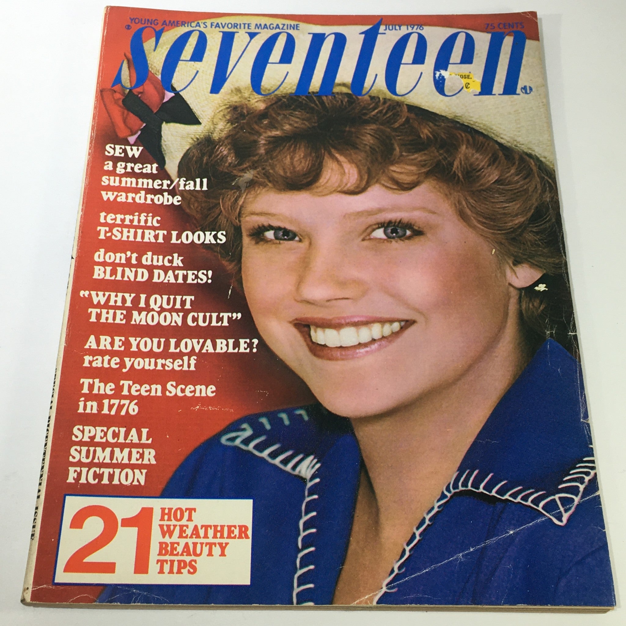 VTG Seventeen Magazine: July 1976 - Jane Cullen Cover / Summer Fall Wardrobe