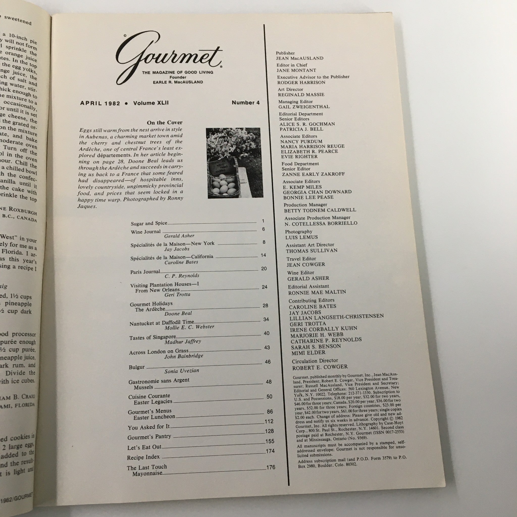 VTG Gourmet Magazine April 1982 Nest Arrive in Style in Aubenas No Label