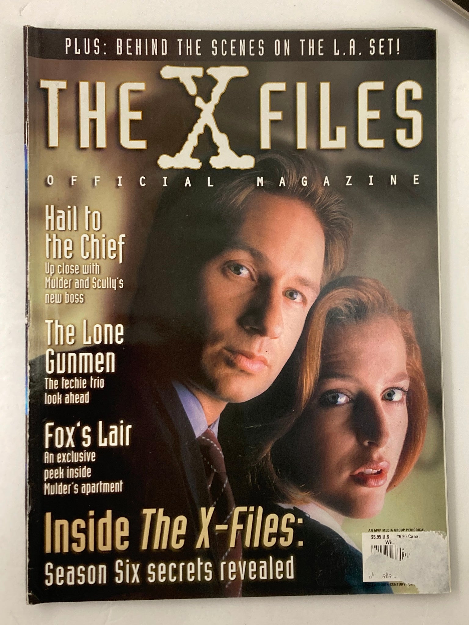 The X-Files Magazine 1997 David Duchovny and Gillian Anderson No Label