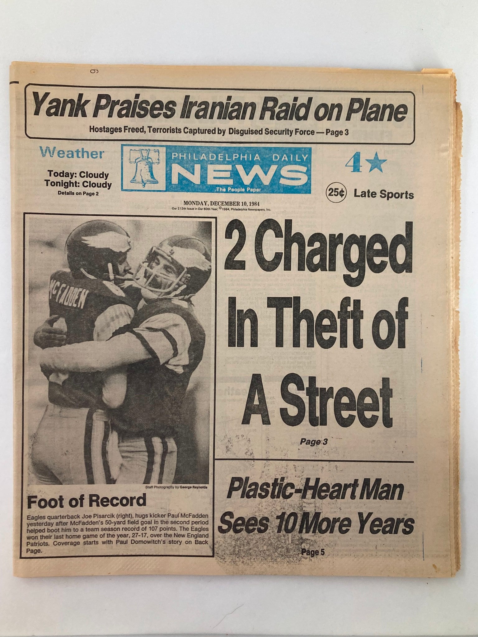 Philadelphia Daily News Tabloid December 10 1984 Joe Pisarcik, Paul McFadden